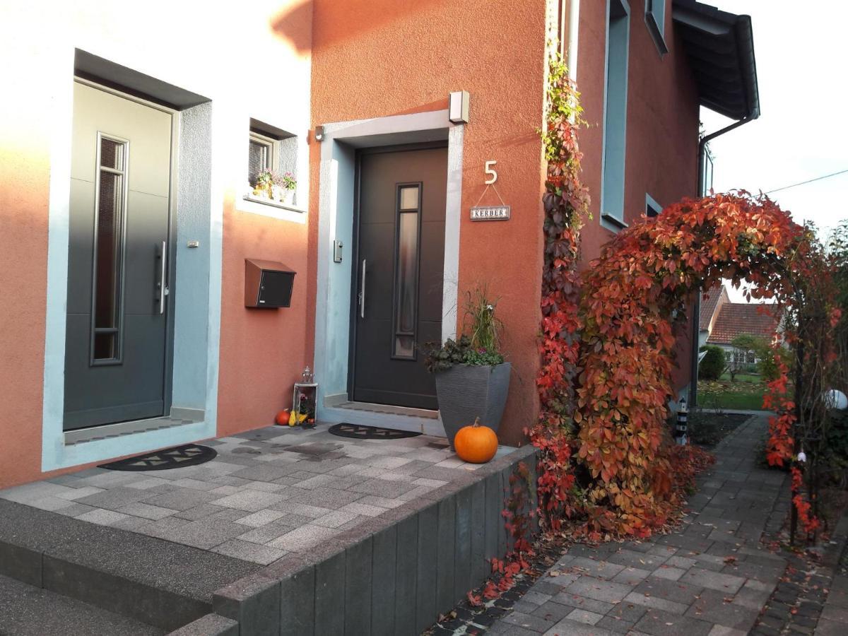 Ferienwohnung Am Gaesschen Лосхайм Экстерьер фото